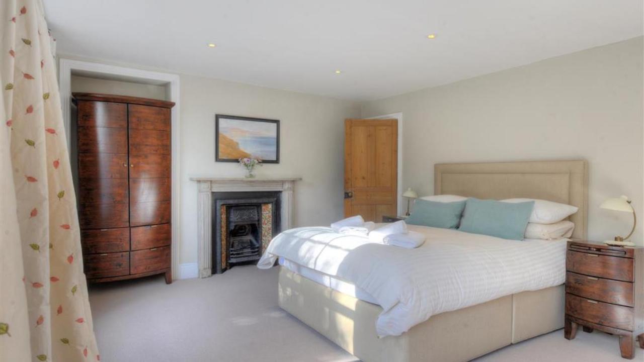 The Lodge Lyme Regis Exterior foto